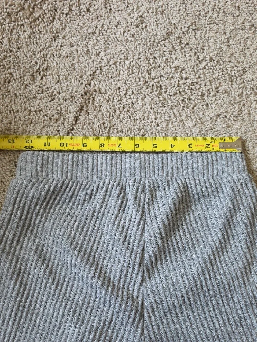 Brushed Ribbed High-Waist Knit Shorts in Light Gray